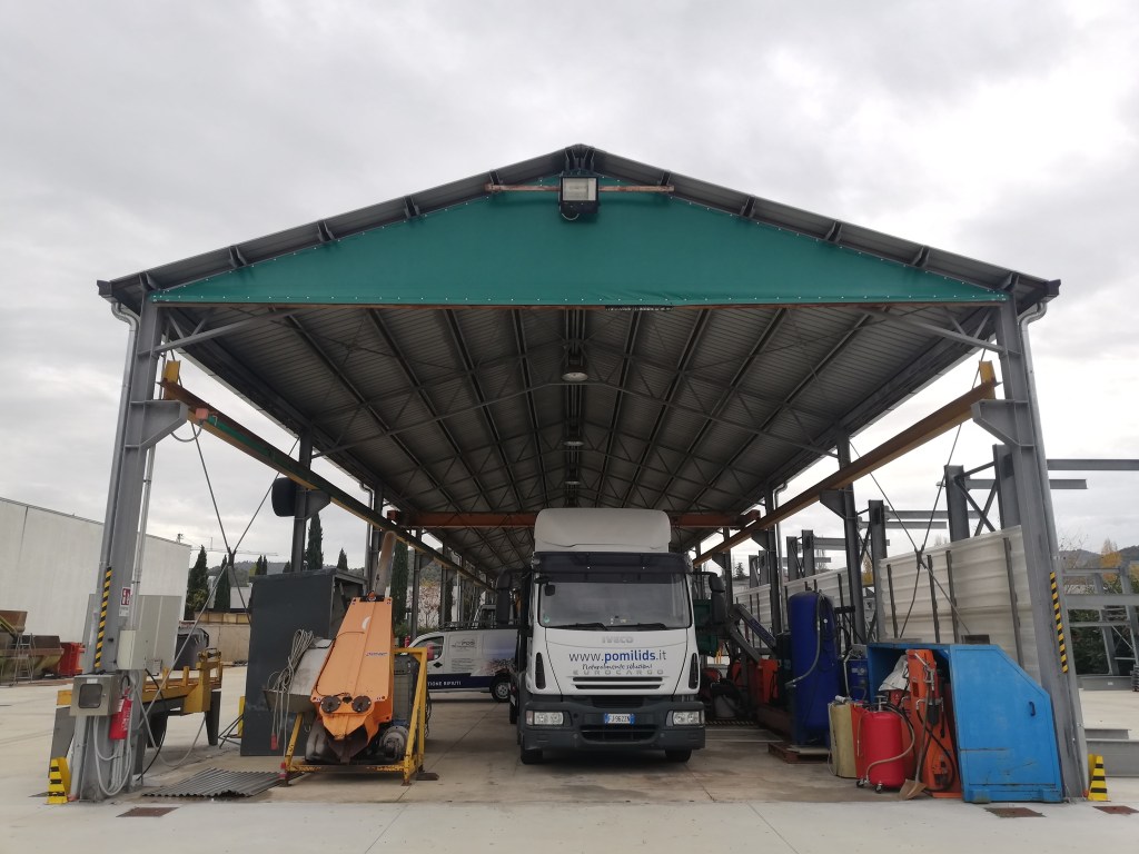 Impianto di Autodemolizione e Piattaforma Raee e Rottami metallici di Cittaducale - Pomili Demolizioni Speciali