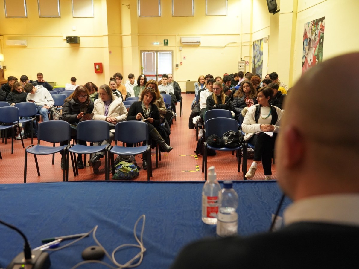 Luca Piselli presenta il suo ‘PHI’ a Monterotondo