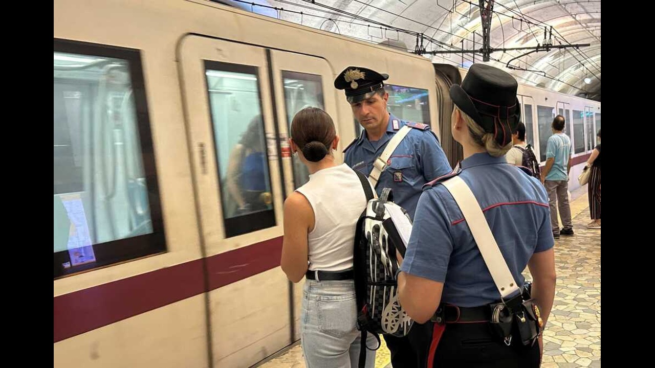 Roma: 11 arresti dei Carabinieri contro i borseggiatori in centro e metro
