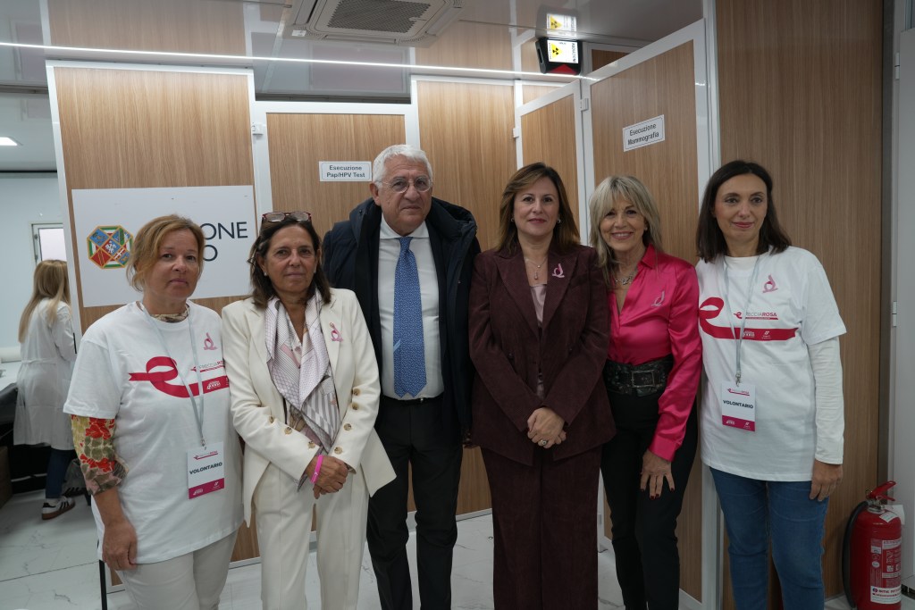 Roma: oltre 400 prestazioni con FrecciaRosa per prevenzione e vaccini