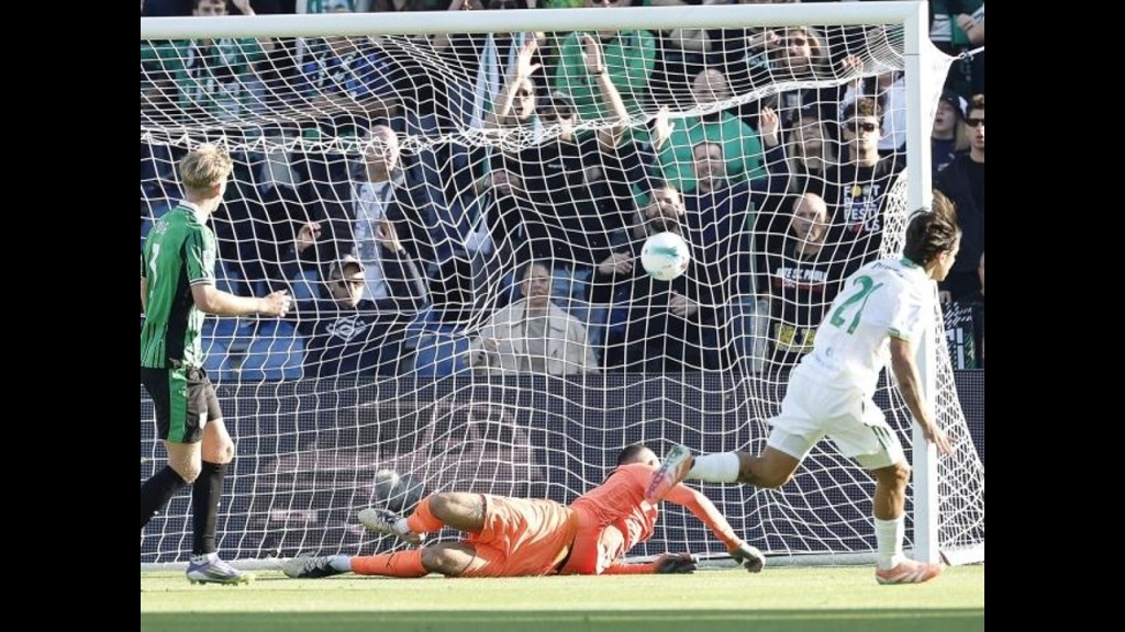 Sassuolo-Roma 0-1: Dybala decide, giallorossi in vetta con il Napoli