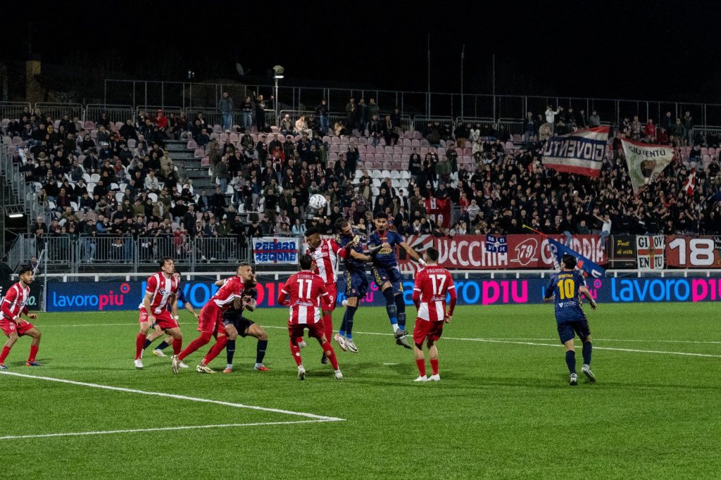 Guidonia Calcio ko a Pesaro, decidono gli episodi