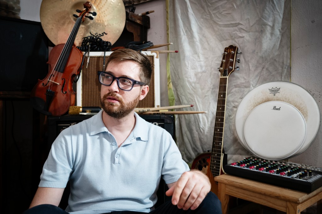 Alessandro Celani, da Capena il nuovo singolo “Una storia se ne va”