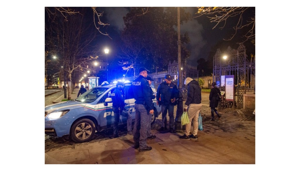 Roma Termini, doppia aggressione nella notte: quattro fermati