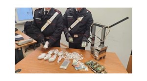 Fonte Nuova, sei arresti per droga: sequestrata cocaina