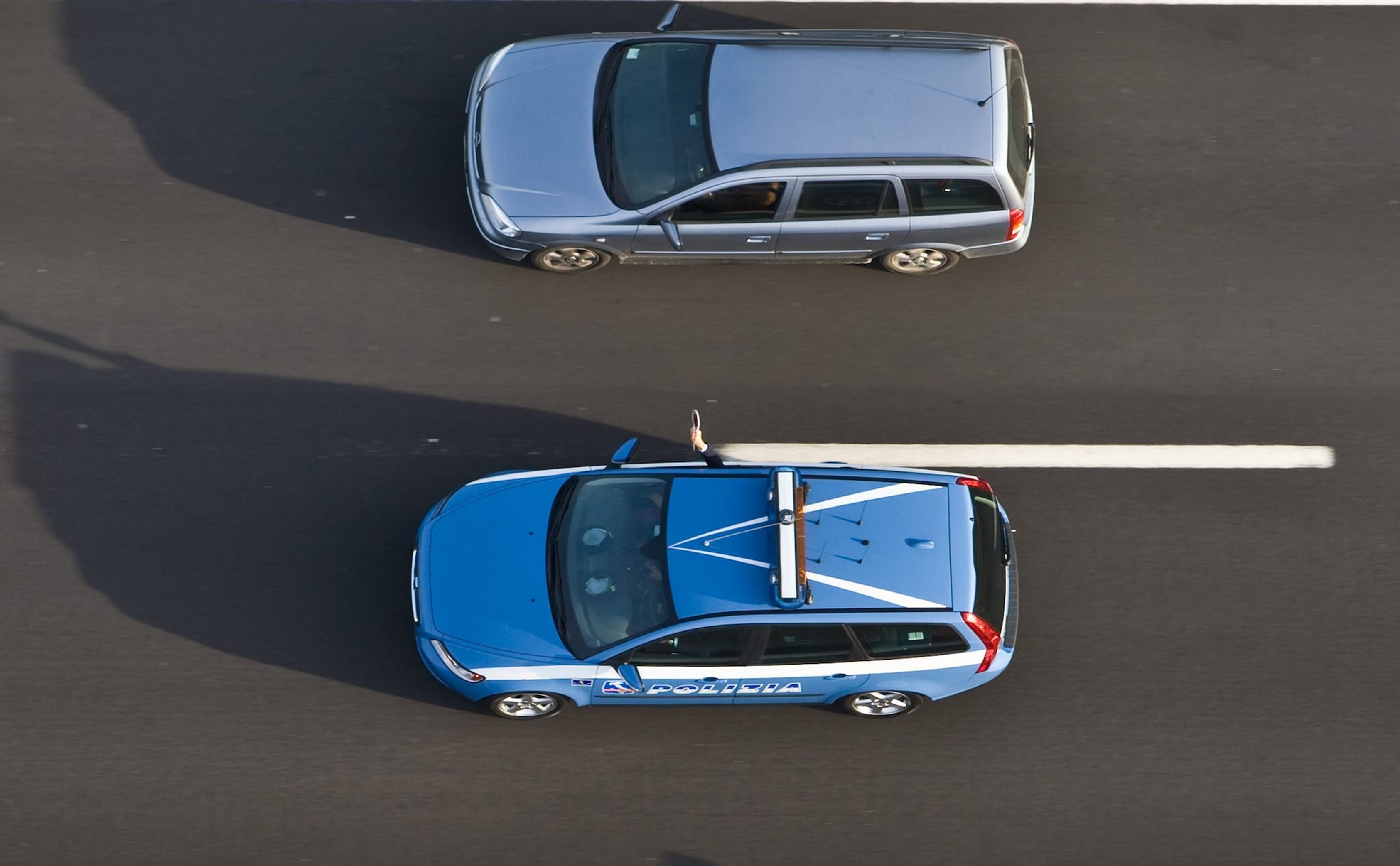 Truffa a Fara Sabina, inseguimento sull’A1 fino a Caserta