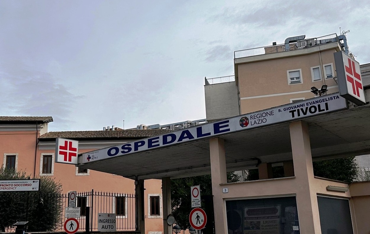 Ospedale Tivoli, 5 sanitari aggrediti: allarme sindacati
