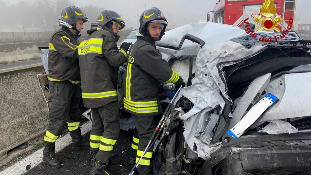 A1, incidente tra Colleferro e Roma sud: 7 km di coda