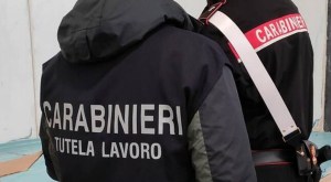 Passo Corese, lavoratrice in nero: bar sospeso