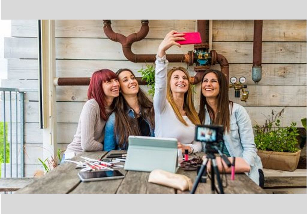 Professione influencer: quanto si guadagna in Italia