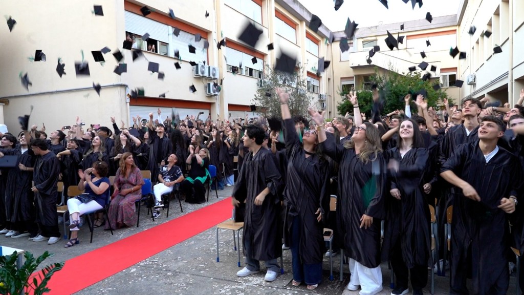 IN VIAGGIO VERSO IL FUTURO. IL DIPLOMA DAY CELEBRATO AL PEANO DI MONTEROTONDO