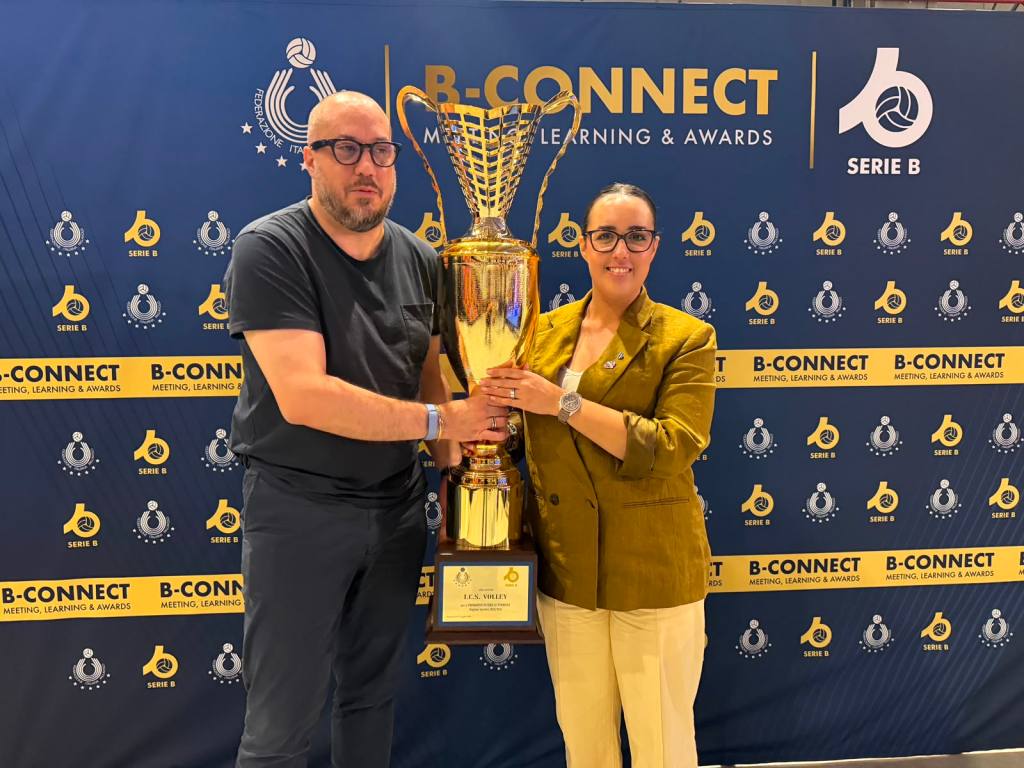 Martina Amatucci, presidente ICS Volley Santa Lucia: «Non vediamo l’ora di portare questa coppa a Santa Lucia e farla alzare da tutti»