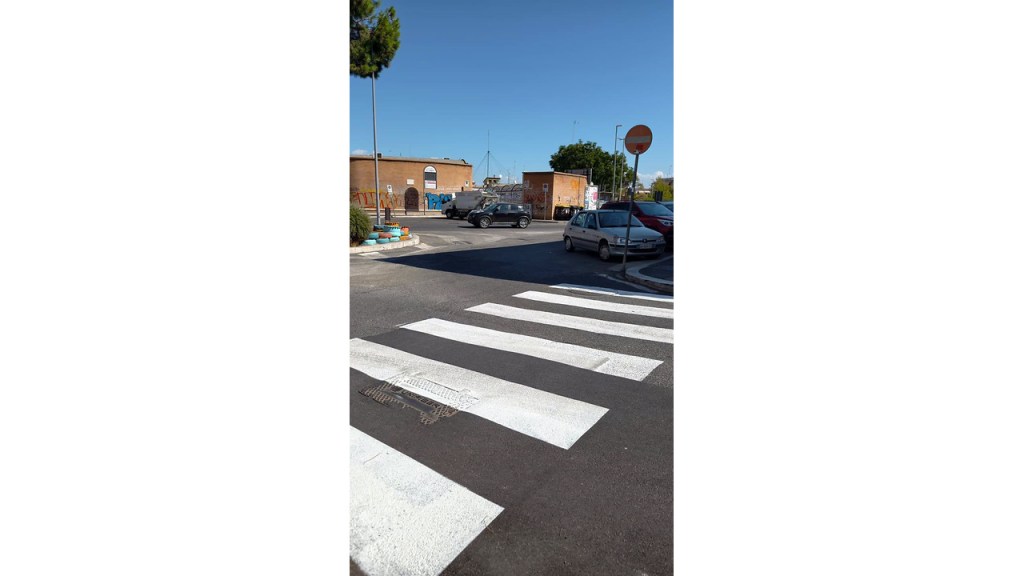 Monterotondo: nuova segnaletica vicino alle scuole e piano straordinario per le asfaltature
